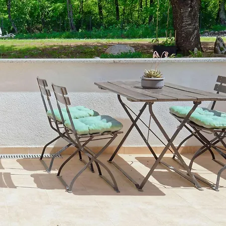 Sara By Rent Istria Apartman Kukci